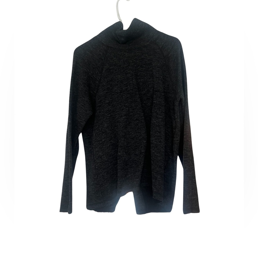 Abercrombie and Fitch cow neck seater with button open back